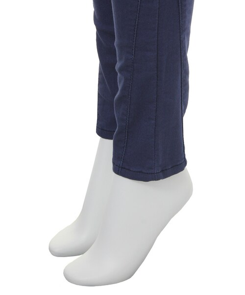 MURUA（ムルーア）の「【CASUAL】カラーZIPスキニーPT（パンツ・レディース・ブラック/イエロー/アイスブルー/ネイビー・0/1/2）」の20枚目の写真