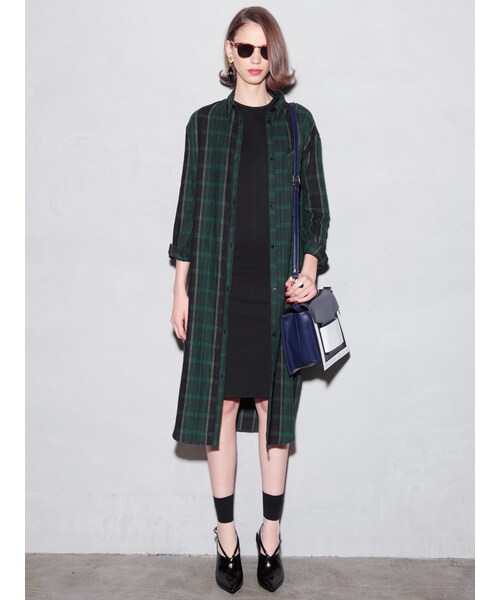 MURUA（ムルーア）の「【CASUAL】ナローラインチェックロングSH（トップス・レディース・グリーン/パープル・F）」の6枚目の写真