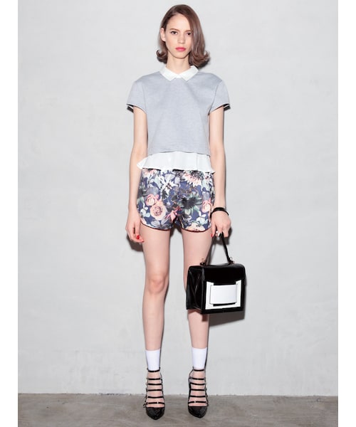 MURUA（ムルーア）の「【FEMININE】スモーキーflower spt（パンツ・レディース・ホワイト/ネイビー・1/2）」の3枚目の写真