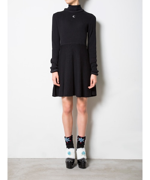 PAMEO POSE（パメオポーズ）の「【先行予約】MOON KNIT ONEPIECE（ワンピース/ドレス・レディース・ホワイト/ブラック/レッド・F）」の6枚目の写真