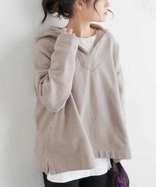 PUAL CE CIN（ピュアルセシン）の「裏起毛メキシカン風パーカー（Tシャツ/カットソー・レディース・グレイッシュベージュ/ベージュ/チャコールグレー・FREE）」の2枚目の写真