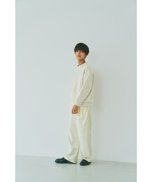 Boka nii(ボカニー)の「【Boka nii Loo】ワンポイントロゴビッグパンツ(スウェットパンツ・レディース・ブラック/クリーム・F)」の2枚目の写真