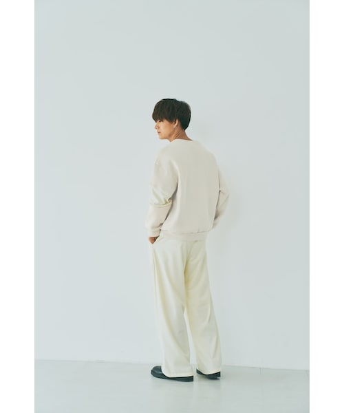 Boka nii(ボカニー)の「【Boka nii Loo】ワンポイントロゴビッグパンツ(スウェットパンツ・レディース・ブラック/クリーム・F)」の3枚目の写真