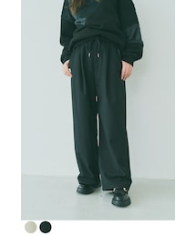 ワンポイントロゴパンツ