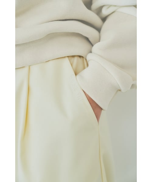 Boka nii(ボカニー)の「ワンポイントロゴパンツ(スウェットパンツ・レディース・ブラック/クリーム・F)」の3枚目の写真