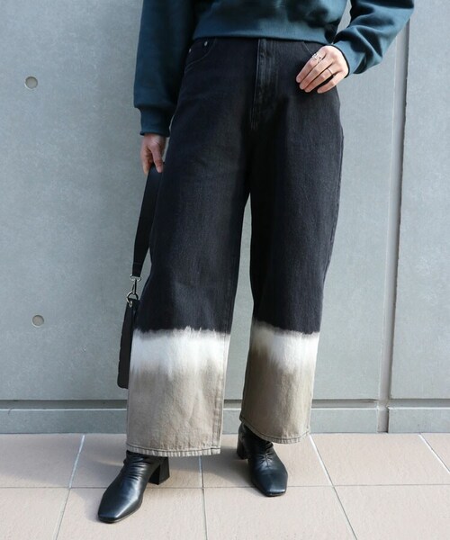 Sheson(シーズン)の「ジャギーブリーチデニムパンツ(デニムパンツ・レディース・ブラック・F)」の1枚目の写真