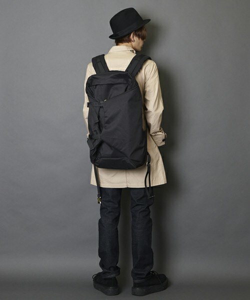 MEMENTISM（メメントイズム）の「BASTET サイドストラップバックパック（バックパック/リュック・メンズ・ブラック/グレー/グレー系その他・FREE）」の16枚目の写真