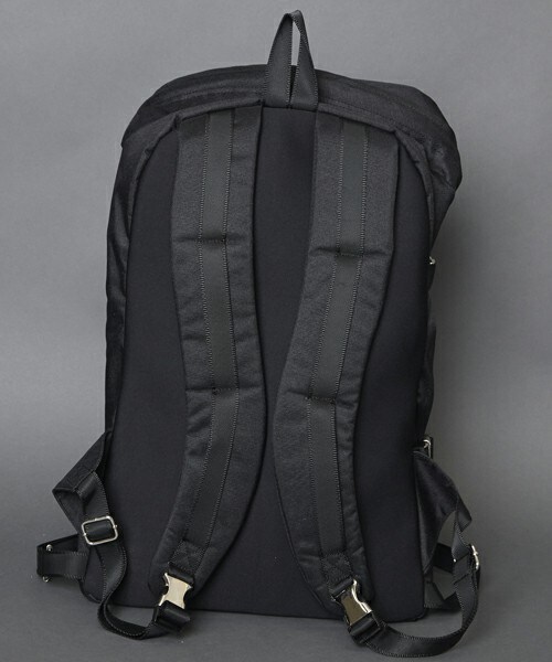 MEMENTISM（メメントイズム）の「BASTET サイドストラップバックパック（バックパック/リュック・メンズ・ブラック/グレー/グレー系その他・FREE）」の7枚目の写真