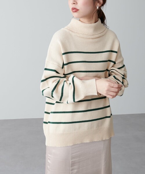 natural couture(ナチュラルクチュール)の「ちょいゆるタートルネックニット(ニット/セーター・レディース・アイボリー/ラベンダー/イエロー/その他1/その他2/その他3・FREE)」の3枚目の写真