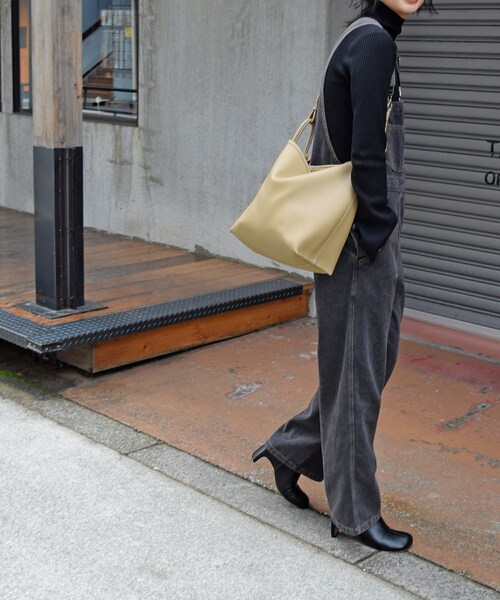 Marient（マリエント）の「2way Tote Shoulder Bag（ハンドバッグ・レディース・ベージュ/ブラウン/ブラック・FREE）」の4枚目の写真