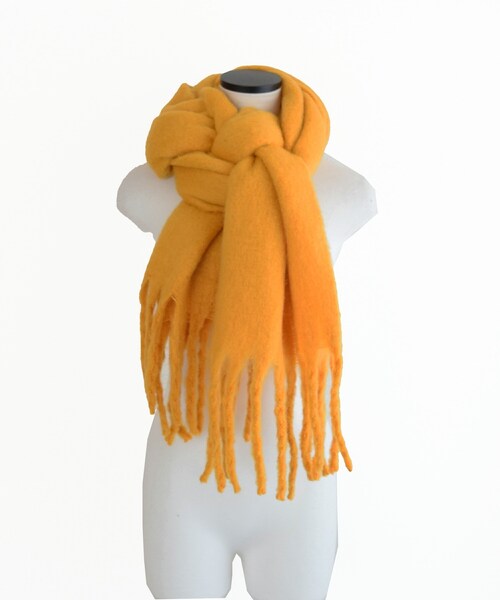 Marient（マリエント）の「https://marient.stores.jp/items/61b16b7b3475ed60a85c899f（マフラー・レディース・ホワイト/グリーン/イエロー/ブルー・FREE）」の4枚目の写真