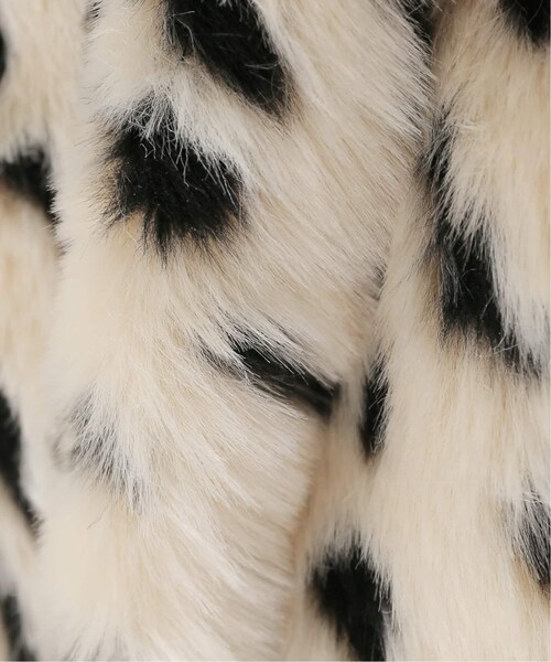 JOURNAL STANDARD（ジャーナルスタンダード）の「アニマルフェイクファーコート（ジャケット/アウター・ナチュラル A/(017)/フリー/在庫あり）」の18枚目の写真