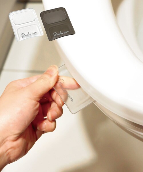 3coins(3coins)の「便座ハンドル2個セット(バス/トイレグッズ・その他・0)」の1枚目の写真