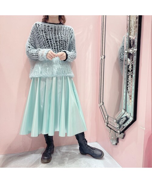 lilLilly(リルリリー)の「エナメルフレアスカート【2022S/S】(スカート・レディース・PINK(12/20~順次配送)/MINT (12/20~順次配送)/BLACK (12/20~順次配送))」の4枚目の写真