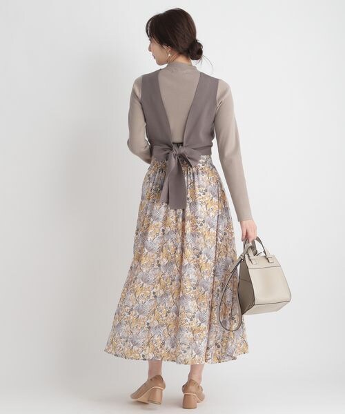 Andemiu（アンデミュウ）の「ボタニカルガラジャカードスカート（スカート・レディース・オレンジ40/アイボリー52/ベージュ55・S/M）」の9枚目の写真