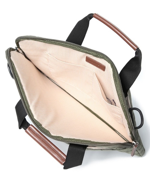 JUNMEN（ジュンメン）の「キルティングPCケース（バッグ・メンズ・カーキ/ネイビー・F）」の9枚目の写真