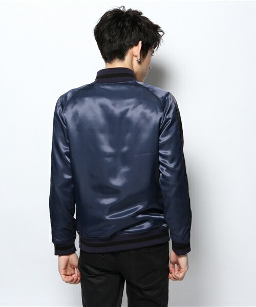 MIDWEST（ミッドウエスト）の「ANREALAGE ×MIDWEST　【EXCLUSIVE】 REVERSIBLE BLOUSON（ブルゾン・メンズ・ブラック・MEDIUM/LARGE）」の5枚目の写真