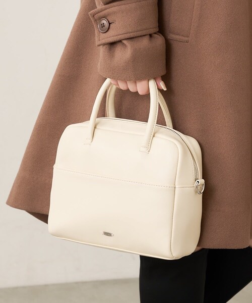 Chico（チコ）の「スクエアレザーショルダー（トートバッグ）」 - WEAR