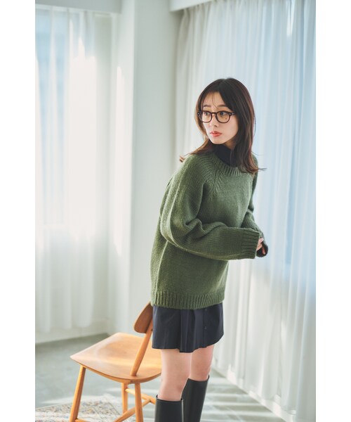 N WITH.（エヌウィズ）の「オーバーサイズラウンドニット（ニット/セーター・レディース・アイボリー/ブルー/カーキ・F）」の3枚目の写真