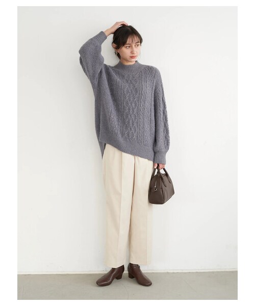 earth music&ecology(アースミュージックアンドエコロジー)の「<WEB限定大きな・小さなサイズ>タックストレートパンツ(パンツ・ブラウン/エクリュ/チェック・XS/L)」の4枚目の写真