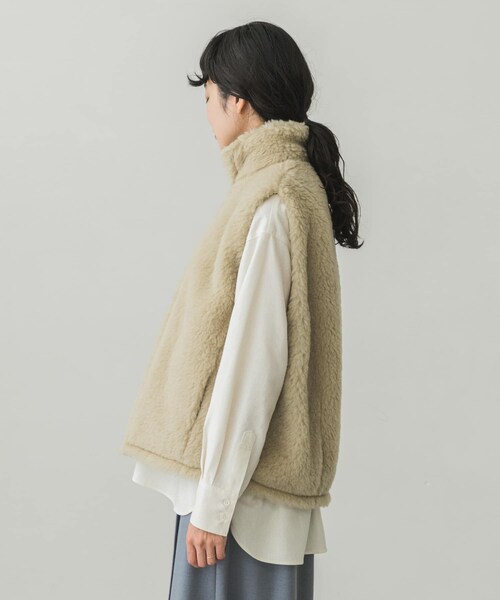AURALEE(オーラリー)の「AURALEE SHETLANDWOOL BOA ZIP VEST(その他・レディース・LIME BEIGE・1)」の13枚目の写真