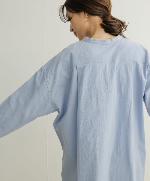 URBAN RESEARCH DOORS（アーバンリサーチドアーズ）の「コットンワッシャーチュニックシャツ（その他・レディース・OFF/BLUE・1）」の15枚目の写真