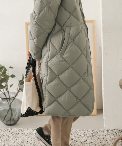 URBAN RESEARCH DOORS（アーバンリサーチドアーズ）の「ライトダウンキルトコート（その他・レディース・KHAKI/L.GREGE/NAVY・one）」の9枚目の写真