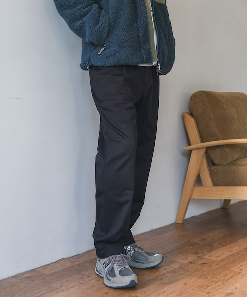 URBAN RESEARCH DOORS（アーバンリサーチドアーズ）の「裏起毛 EasyTuckTrouser（その他・メンズ・Wine/BeigeKhaki/Navy/Black・38/40）」の18枚目の写真