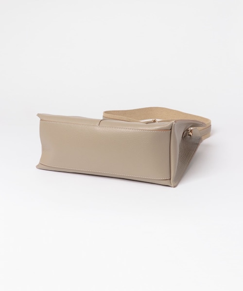 PAOLA NUTTI グレージュトートバッグ 2way allureville PAOLA NUTTI グレージュトートバッグ 2way allureville PAOLA