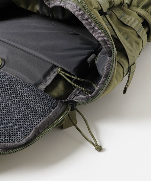 MYSTERY RANCH（ミステリーランチ）の「MYSTERY RANCH 2 DAY ASSAULT（その他・メンズ・Black/Forest/Indigo/DPM Camo・S/M）」の18枚目の写真