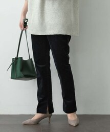 URBAN RESEARCH ROSSO WOMEN（アーバンリサーチ　ロッソ）の「【WEB限定】コーデュロイセミフレアスリットパンツ（その他・レディース）」