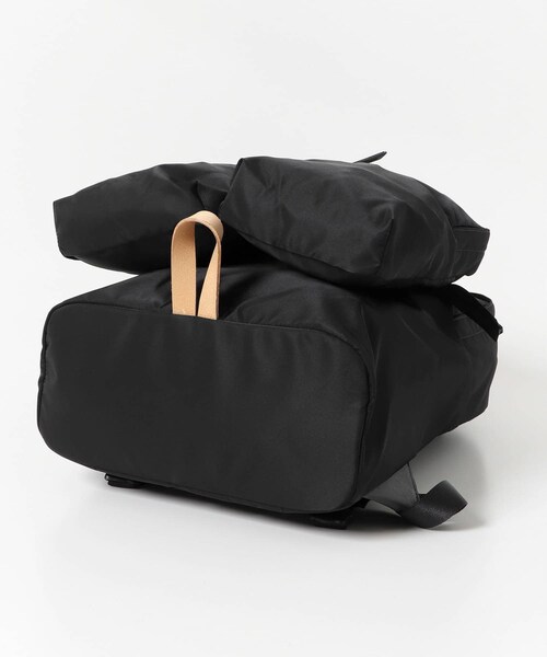 Hender Scheme double pocket pack