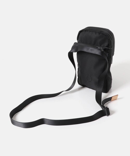 Hender Scheme double pocket pack