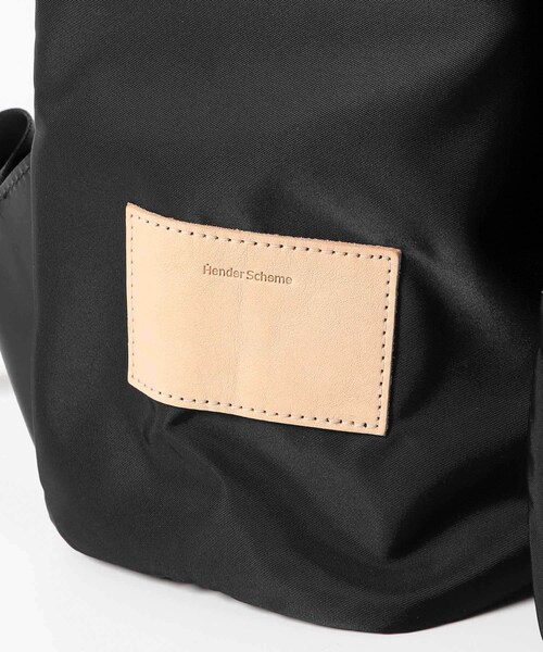 Hender Scheme double pocket pack