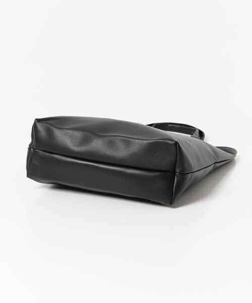 Hender Scheme（エンダースキーマ）の「Hender Scheme cow bag M
