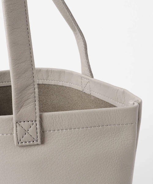 Hender Scheme（エンダースキーマ）の「Hender Scheme cow bag M