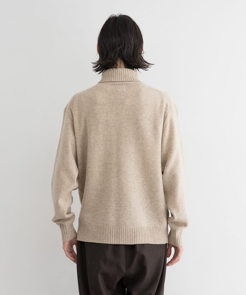 URBAN RESEARCH（アーバンリサーチ）の「ヤクウールタートルネック