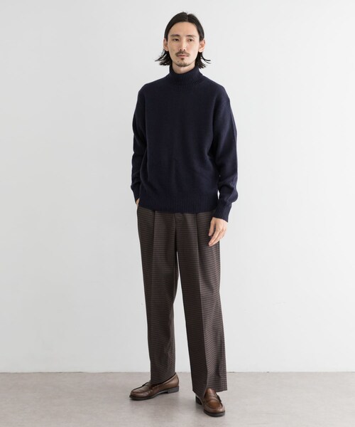 URBAN RESEARCH（アーバンリサーチ）の「ヤクウールタートルネック