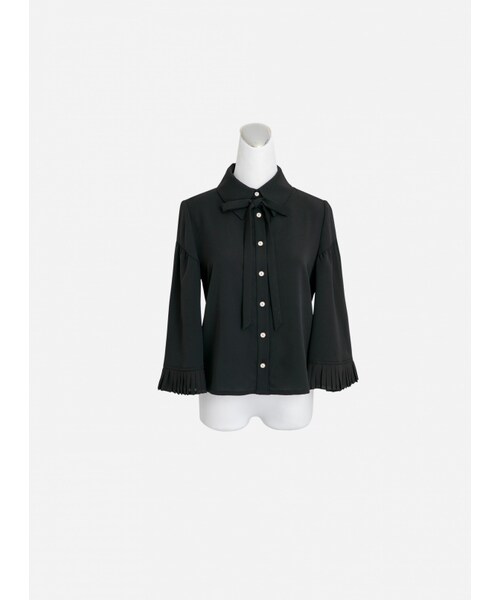 Marjorie（マージョリー）の「溪流淙淙，造型百摺七分傘袖綁帶襯衫（トップス・レディース・黑/杏/白・S/M）」の17枚目の写真