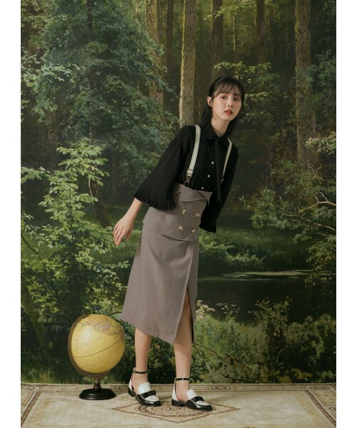 Marjorie（マージョリー）の「溪流淙淙，造型百摺七分傘袖綁帶襯衫（トップス・レディース・黑/杏/白・S/M）」の12枚目の写真