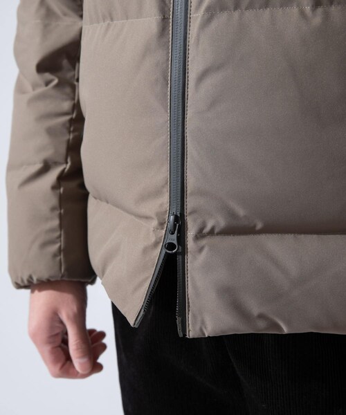 URBAN RESEARCH ROSSO WOMEN（アーバンリサーチ　ロッソ）の「GREEN DOWN 機能性連帽羽絨外套（ジャケット/アウター・メンズ・黑色/卡其綠・M/L）」の19枚目の写真