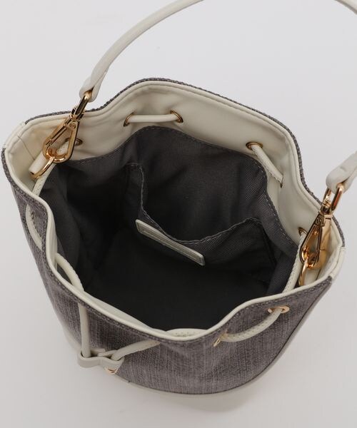 BARNYARDSTORM（バンヤードストーム）の「フェイクレザーコンビ2WAYショルダー（バッグ・レディース・オフホワイト11/ブラック19・FREE）」の9枚目の写真