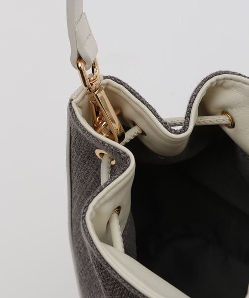 BARNYARDSTORM（バンヤードストーム）の「フェイクレザーコンビ2WAYショルダー（バッグ・レディース・オフホワイト11/ブラック19・FREE）」の7枚目の写真