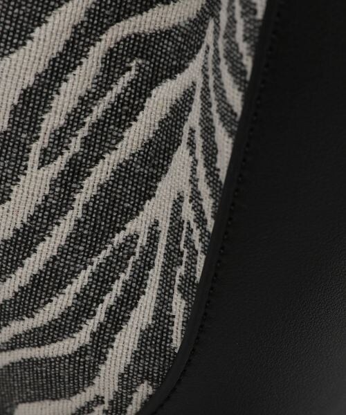 BARNYARDSTORM（バンヤードストーム）の「フェイクレザーコンビ2WAYショルダー（バッグ・レディース・オフホワイト11/ブラック19・FREE）」の12枚目の写真