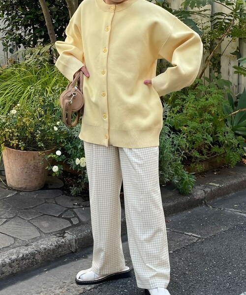 w closet(ダブルクローゼット)の「★先行予約★ニジュウス両A面クルーカーディガン【1月下旬入荷】(トップス・レディース・オフホワイト/イエロー/グリーン/Sイエロー/ブルー/オフ・FREE)」の21枚目の写真