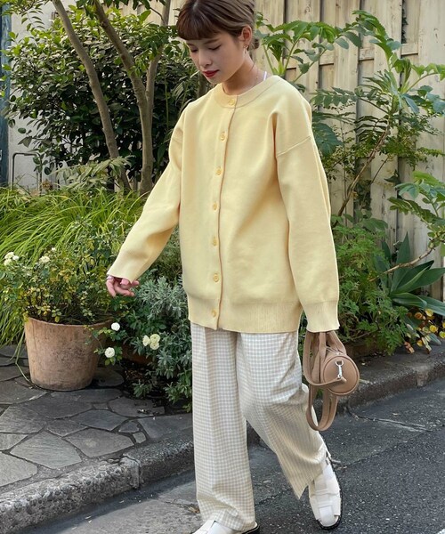 w closet(ダブルクローゼット)の「★先行予約★ニジュウス両A面クルーカーディガン【1月下旬入荷】(トップス・レディース・オフホワイト/イエロー/グリーン/Sイエロー/ブルー/オフ・FREE)」の17枚目の写真