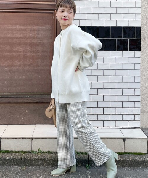 w closet(ダブルクローゼット)の「★先行予約★ニジュウス両A面クルーカーディガン【1月下旬入荷】(トップス・レディース・オフホワイト/イエロー/グリーン/Sイエロー/ブルー/オフ・FREE)」の11枚目の写真