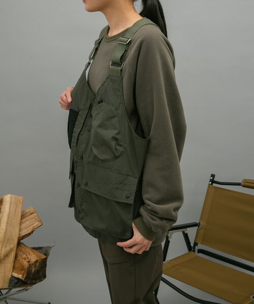 EKAL(エカル)の「【別注】NANGA×EKAL TAKIBIベスト(その他・メンズ・KHKGRY/BEG・M/L)」の11枚目の写真