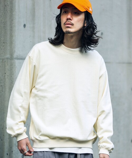 URBAN RESEARCH Sonny Label(アーバンリサーチサニーレーベル)の「ベーシックオーバースエットプルオーバー(その他・メンズ・オフ/イエロー/グリーン/ブラック/ロイヤルブルー・M/L)」の1枚目の写真