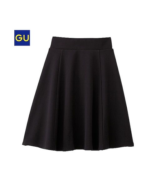 GU(ジーユー)の「(GU)バックギャザーフレアスカートA(WOMEN ⁄ スカート・レディース・OFF WHITE/RED/BLACK/GREEN・M/XL/S/L)」の2枚目の写真